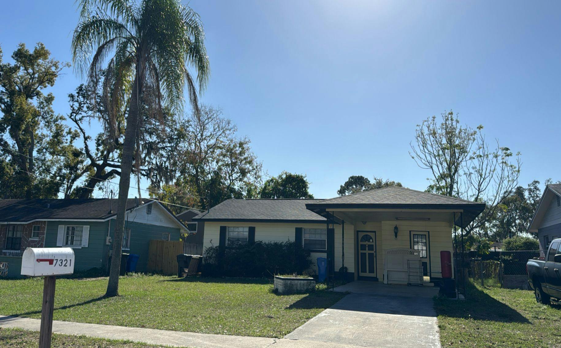 Ponderosa Dr, Tampa, FL 33637