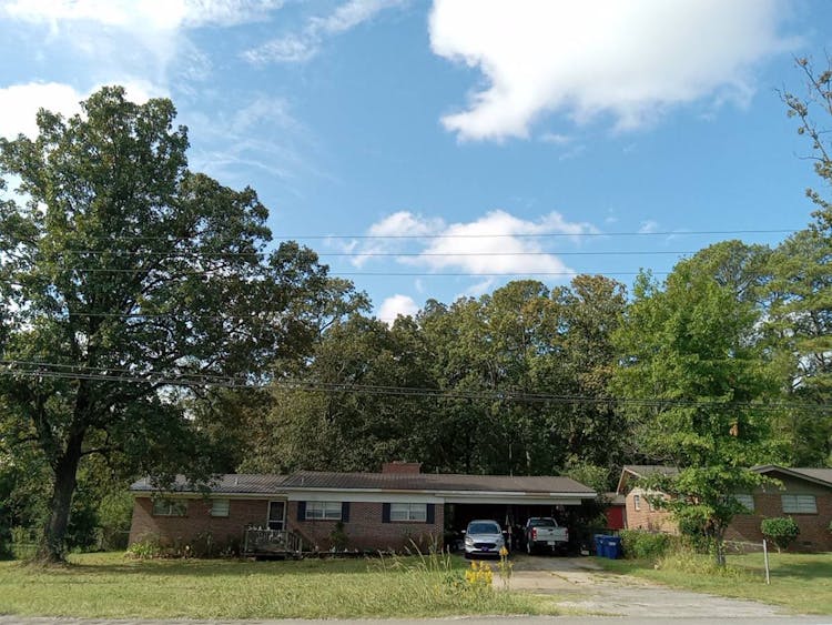 322 Gilbert Ferry Rd SW Attalla, AL 35954, Etowah County