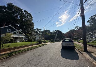 Burns Dr, Atlanta, GA 30310