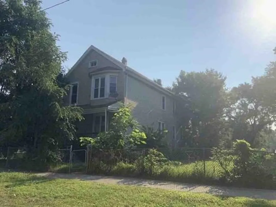 6923 S Parnell Ave Chicago, IL 60621, Cook County