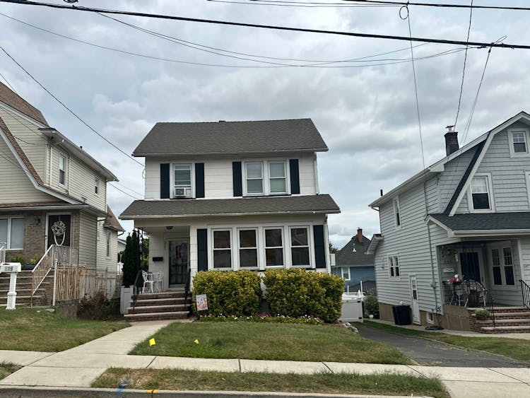 321 Cleveland Avenue Hasbrouck Heights, NJ 07604, Bergen County