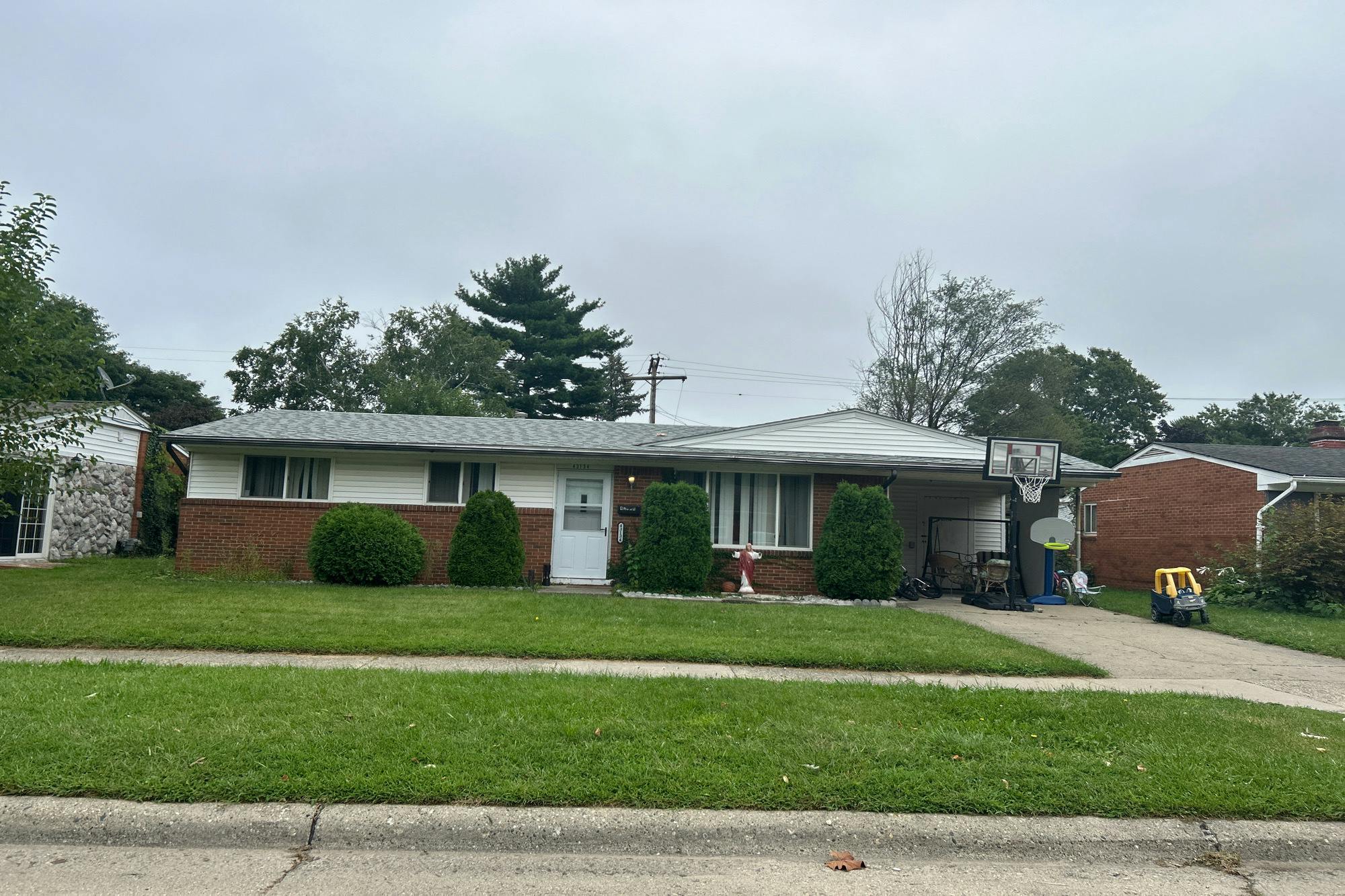 Penny Dr, Sterling Heights, MI 48314 #1