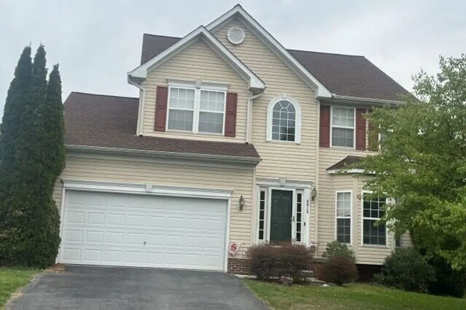 9913 St. Roberts Drive Hagerstown, MD 21740, Washington County