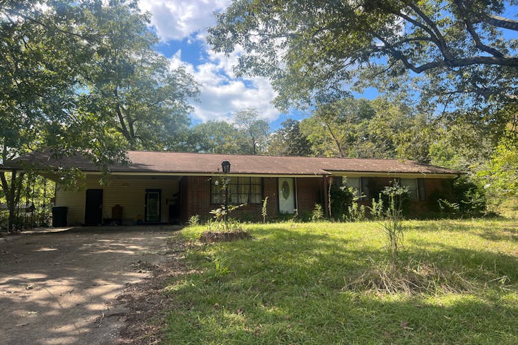 1443 Highway 195 Jasper, AL 35503, Walker County