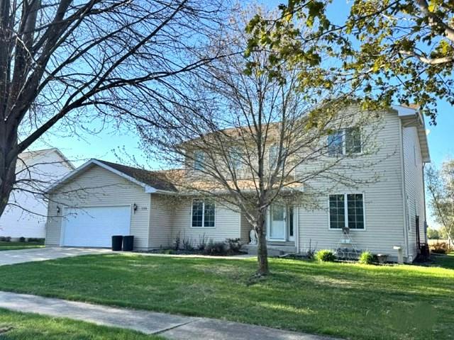 Sumac Rd, Mason City, IA 50401
