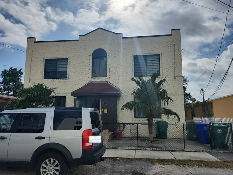 1376 NW 35th Street Miami, FL 33142, Miami-Dade County