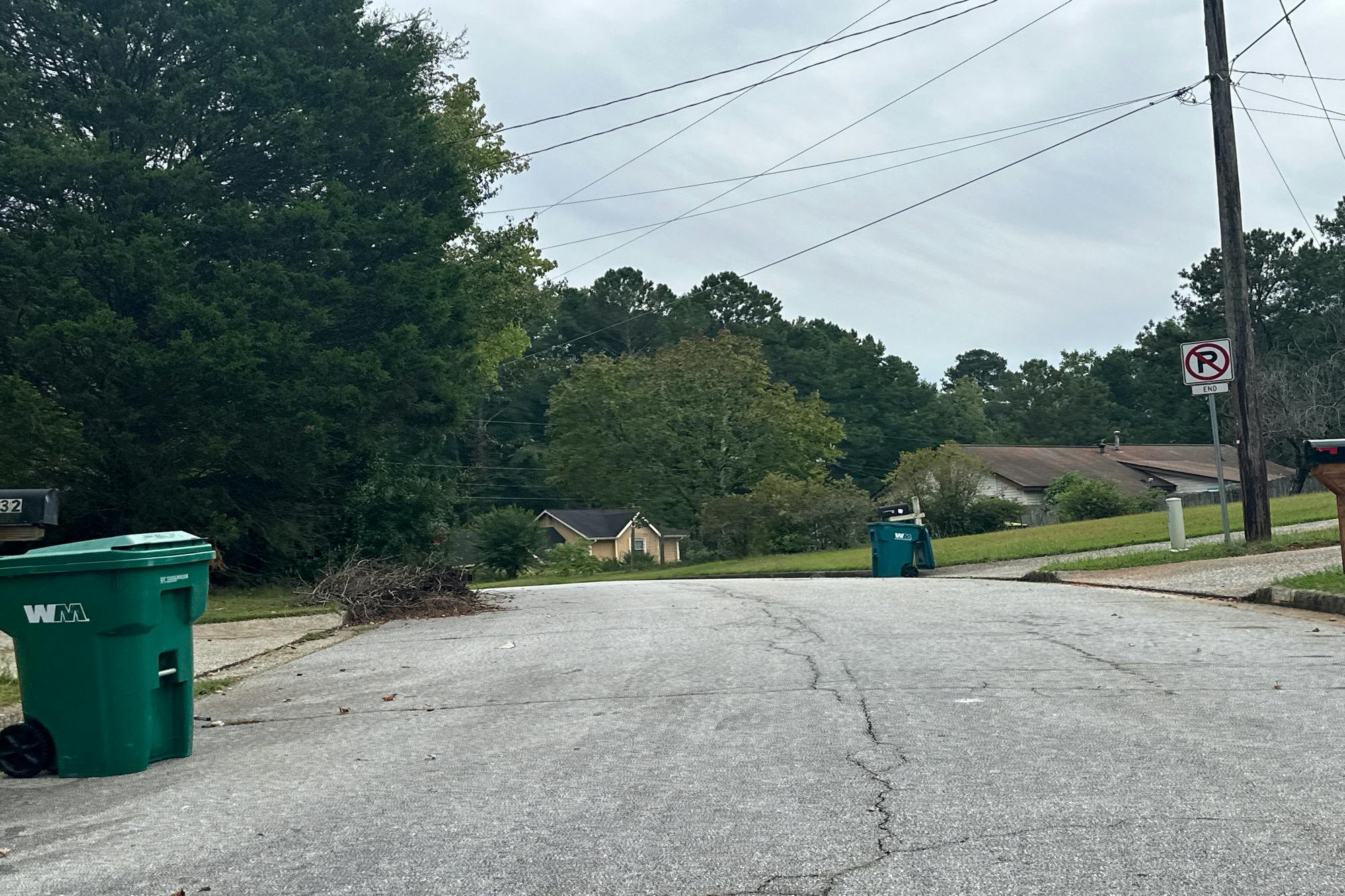 Ward Ln, Jonesboro, GA 30236