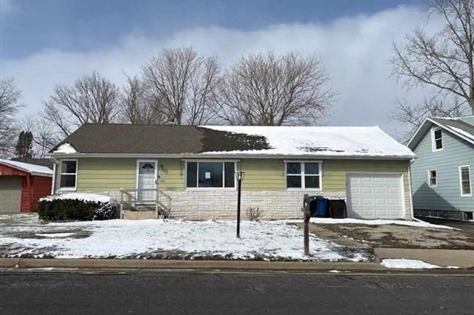 112 E. Douglas Street Princeville, IL 61559, Peoria County