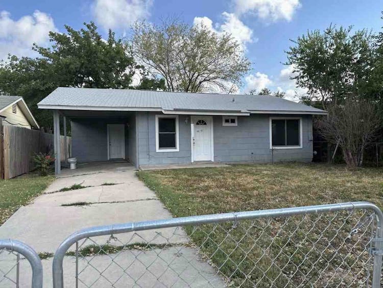 1215 Edris Dr San Antonio, TX 78224, Bexar County