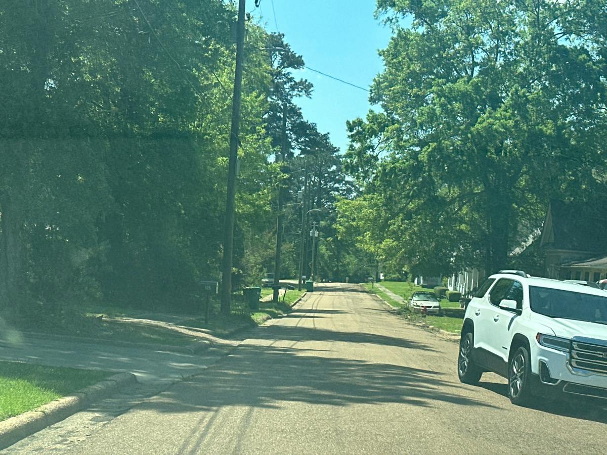 Monticello St, Brookhaven, MS 39601