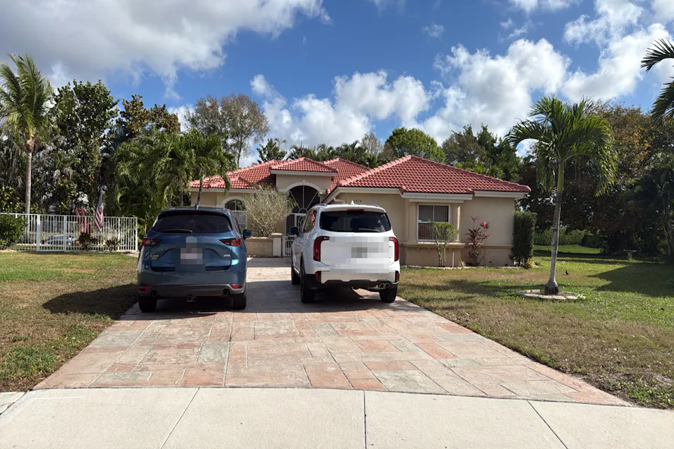 5978 Las Colinas Cir Lake Worth, FL 33463, Palm Beach County