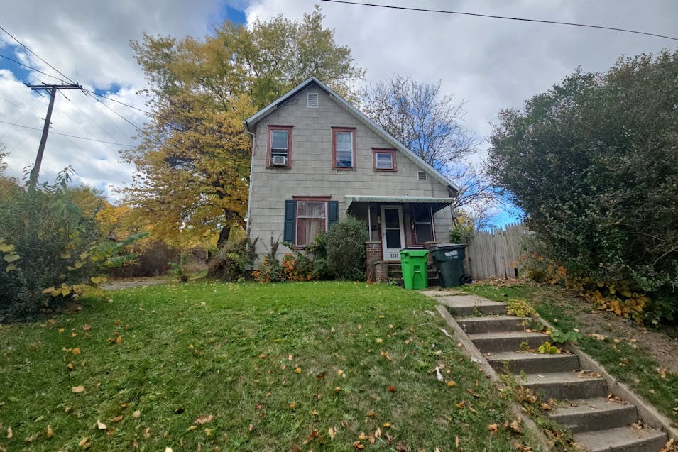 1237s Mahoning Ave Alliance, OH 44601, Stark County