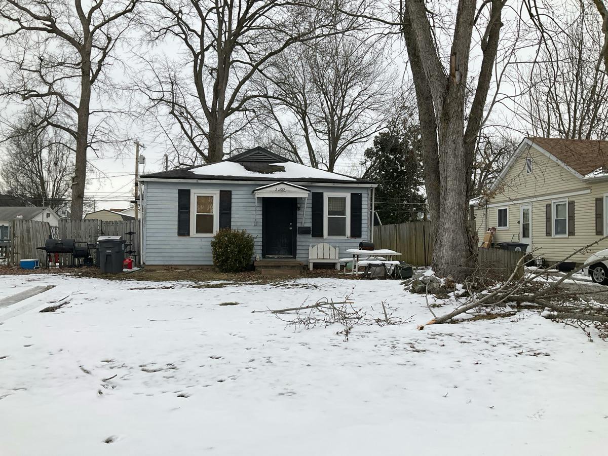Margybeth Ave, Evansville, IN 47714
