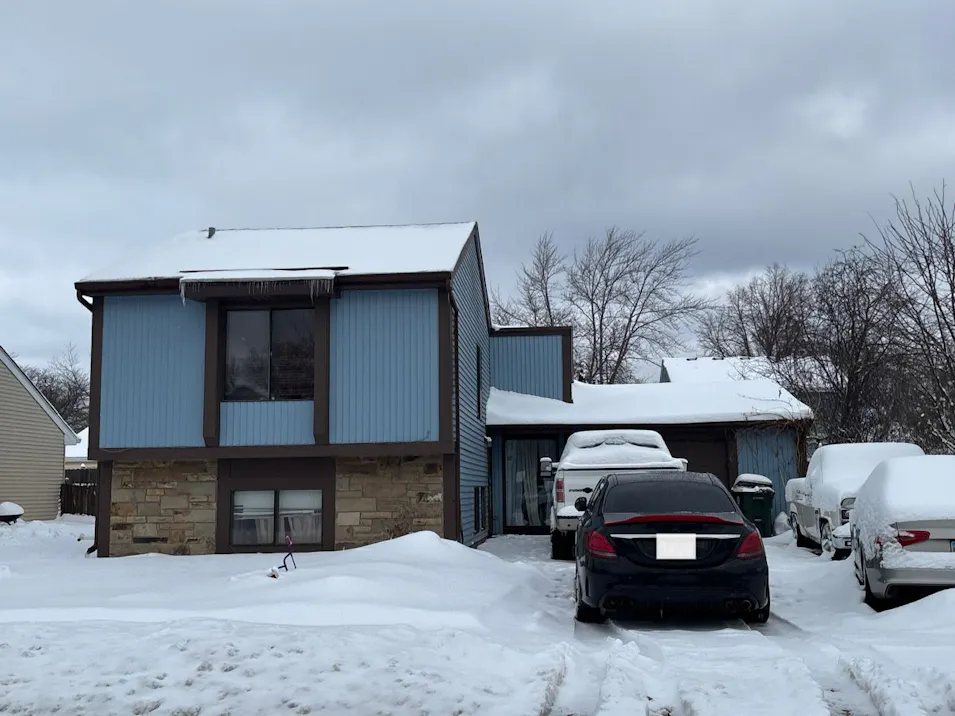 30w023 Danbury Dr Warrenville, IL 60555, Dupage County