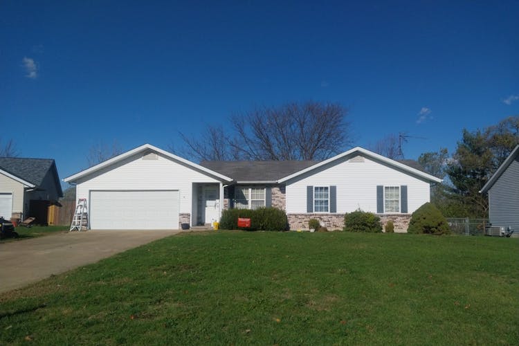 14 Squaw Ct Warrenton, MO 63383, Warren County