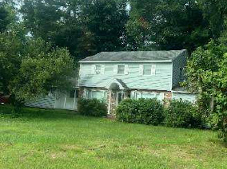 22 Owen Avenue Queensbury, NY 12804, Warren County