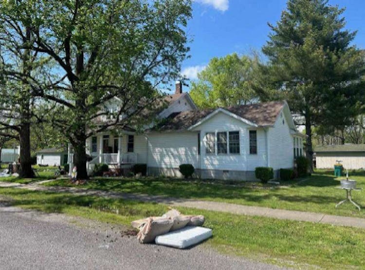 304 W Mascoutah St Okawville, IL 62271, Washington County