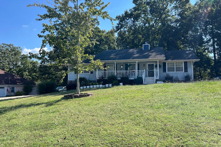 345 Rolling Hills Dr Ringgold, GA 30736, Catoosa County