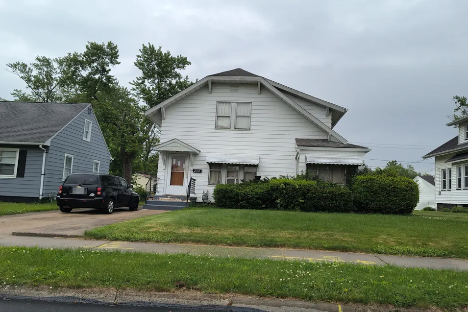 2142 Blenheim Ave Alliance, OH 44601, Stark County