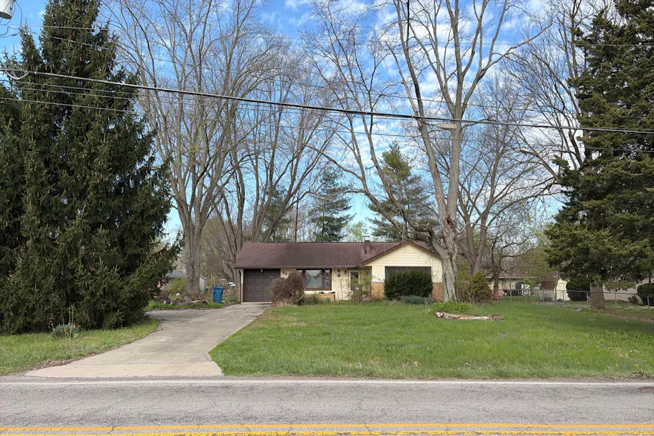 5814 Cooper Rd Indianapolis, IN 46228, Marion County