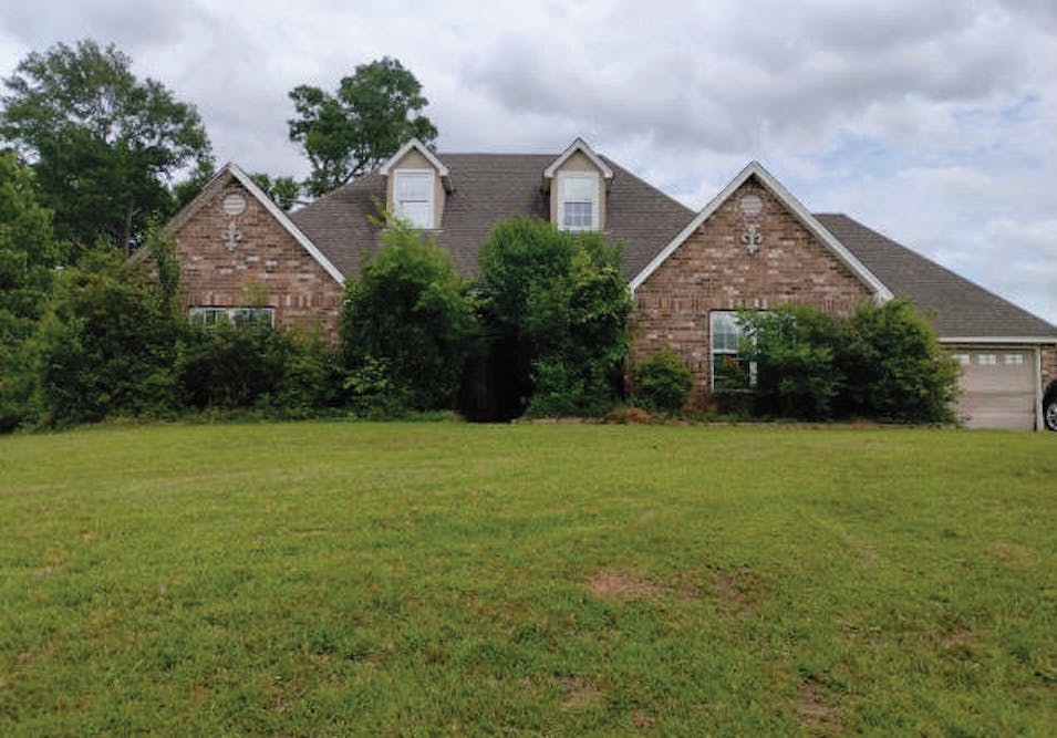 144 Curry Creek Dr Calhoun, LA 71225, Ouachita County