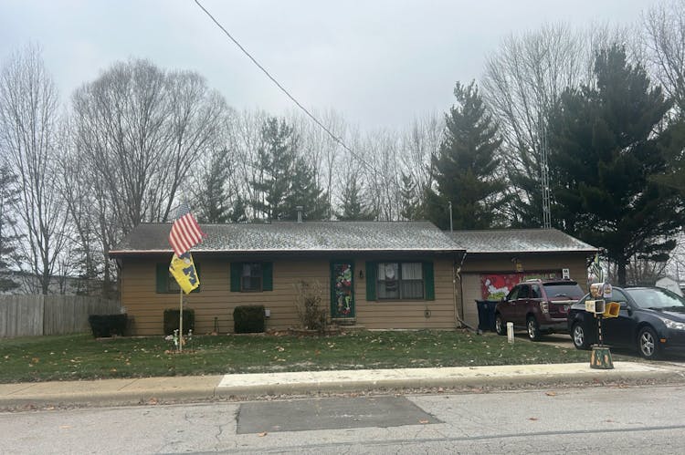 2335 Sunset Dr Warsaw, IN 46580, Kosciusko County