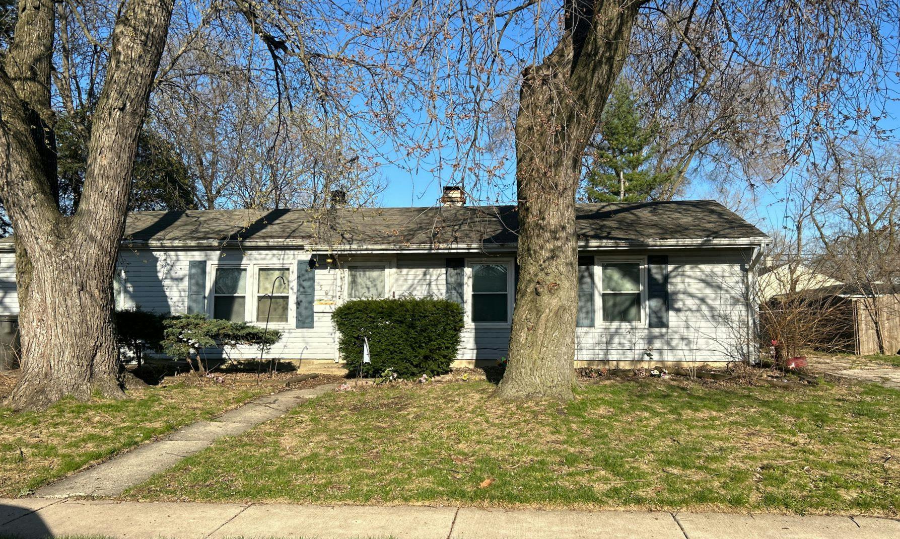 Everette Ave, Romeoville, IL 60446