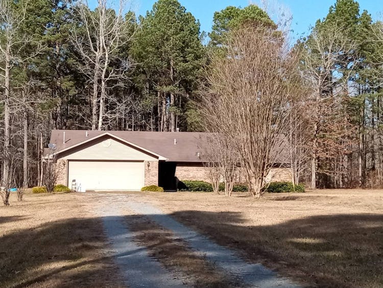 208 Randolph Ct Hensley, AR 72065, Saline County