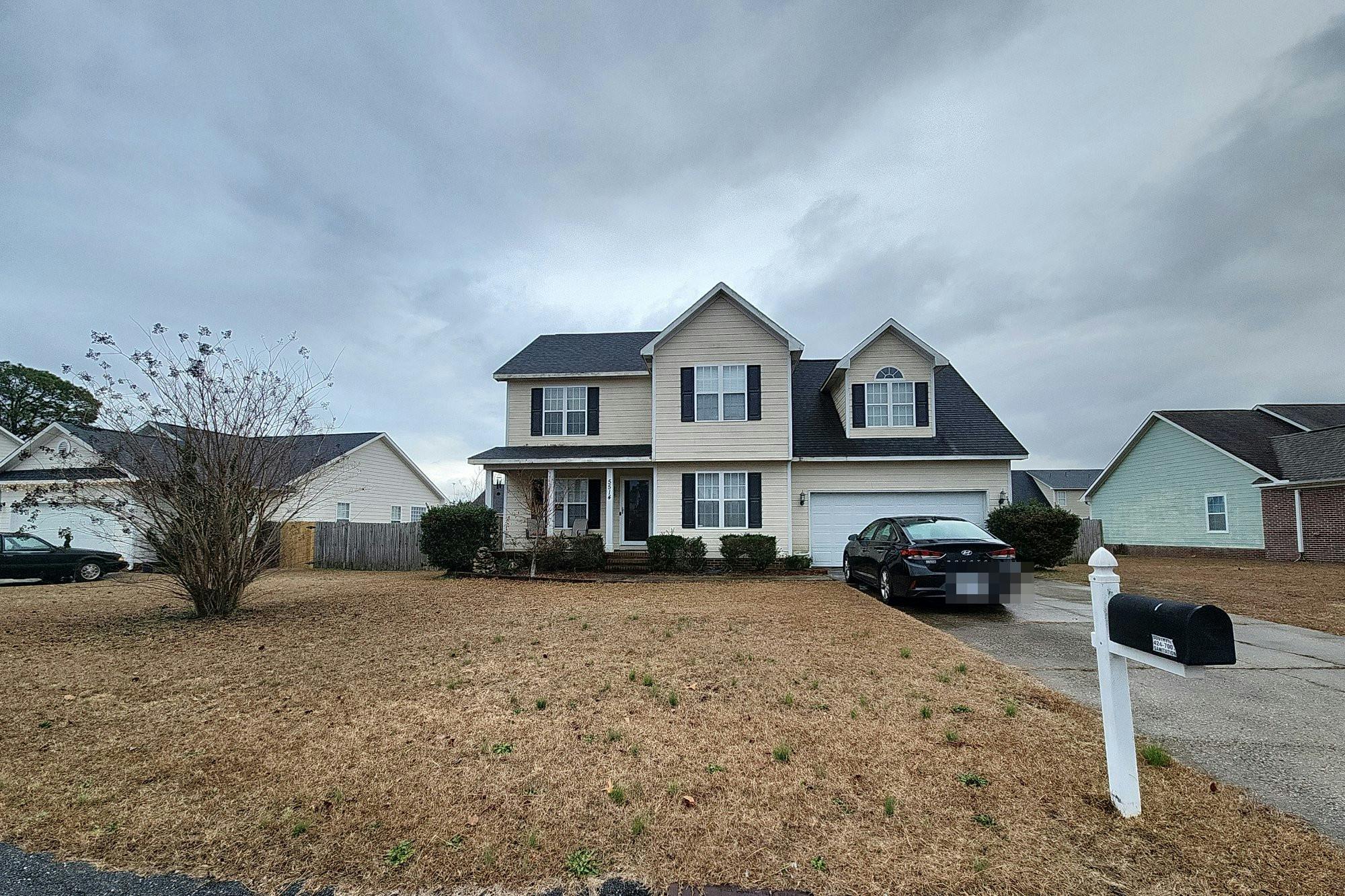 Shady Lawn Dr, Hope Mills, NC 28348