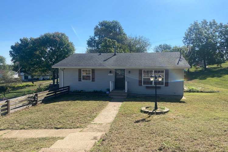 505 N 10th Street De Soto, MO 63020, Jefferson County