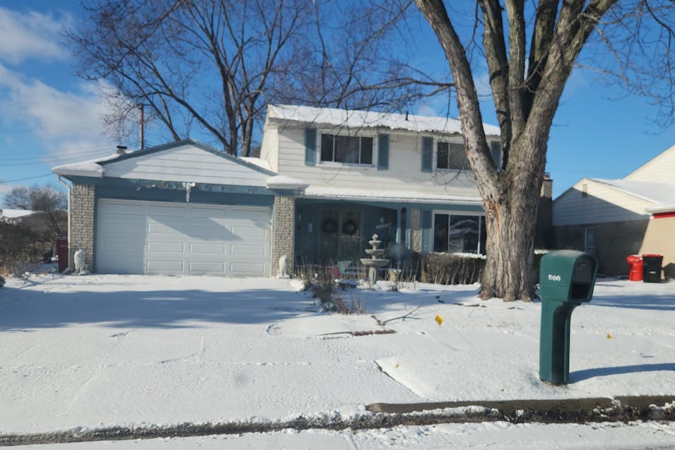 27045 Fairfax St Southfield, MI 48076, Oakland County