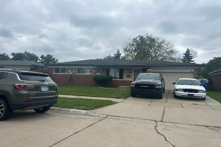 28873 Sutherland Dr Warren, MI 48088, Macomb County