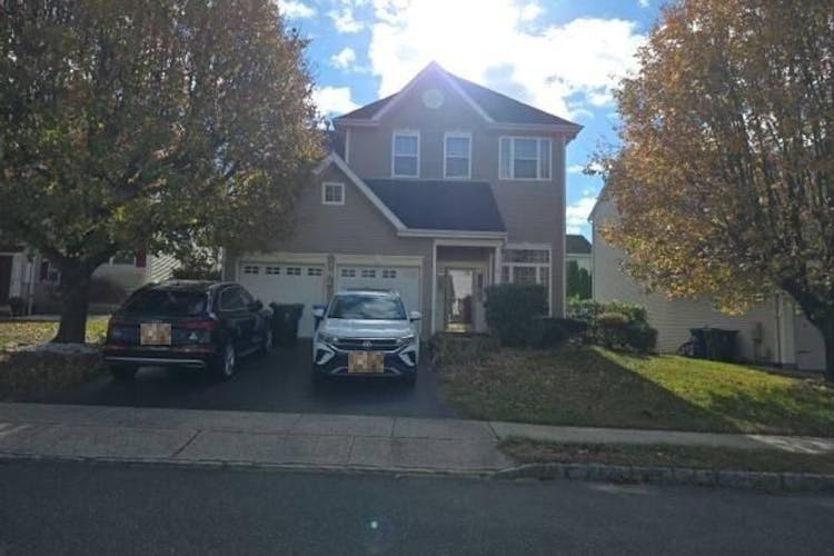 48 Shawnee Trl Burlington, NJ 08016, Burlington County