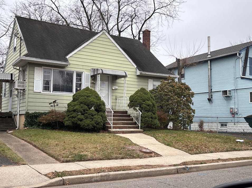 429 Wheatsheaf Rd Roselle, NJ 07203, Union County