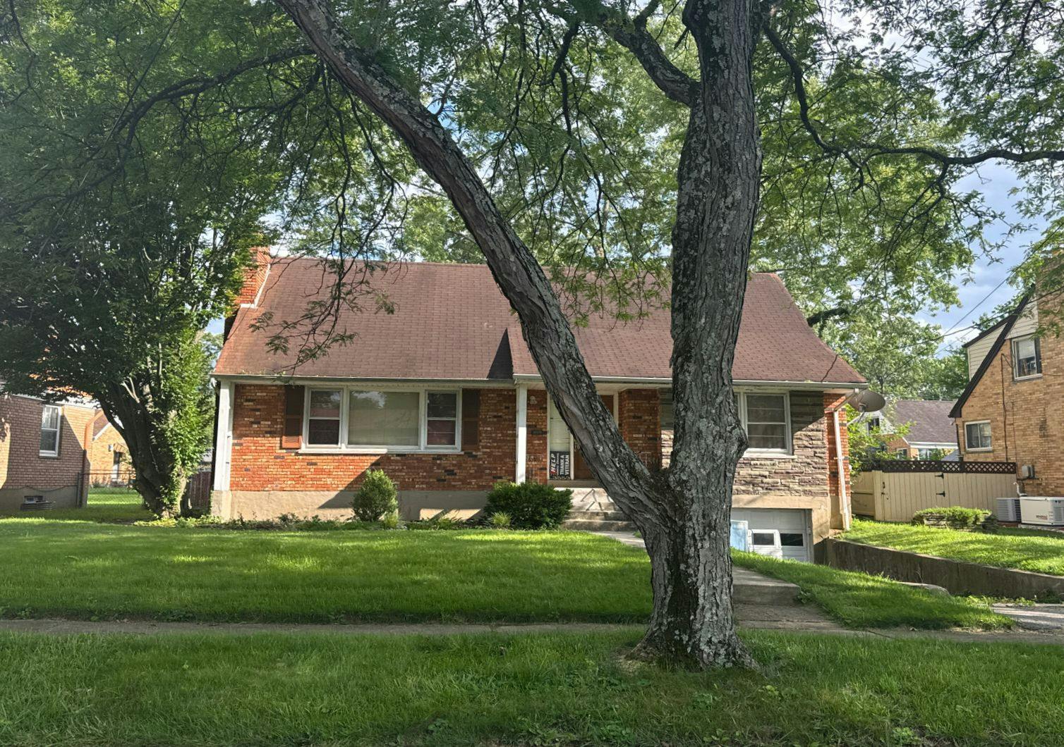 Edgeview Dr, Cincinnati, OH 45213