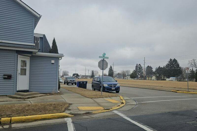 Oak Grove St, Juneau, WI 53039