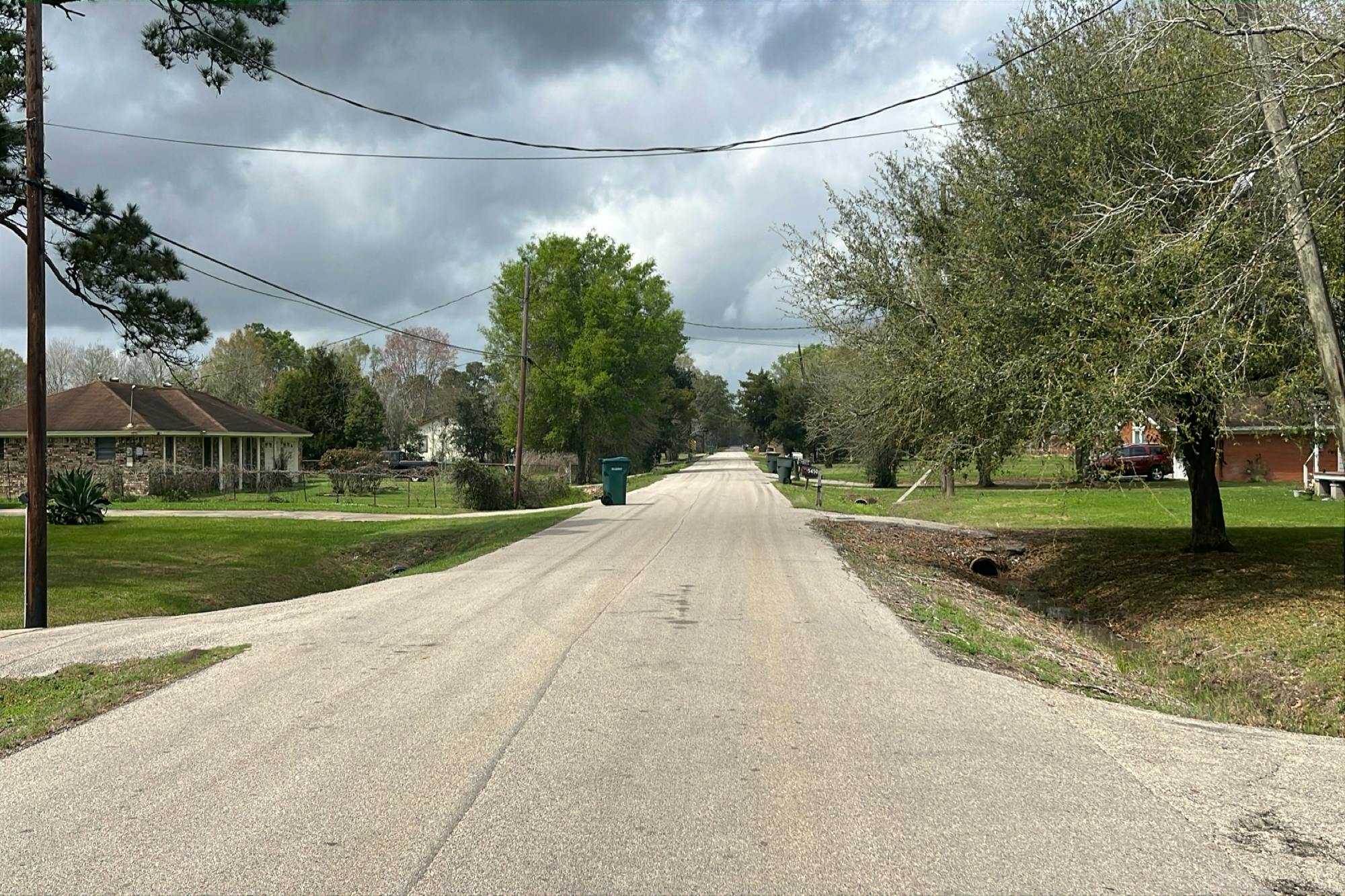 Seale Rd, Beaumont, TX 77705