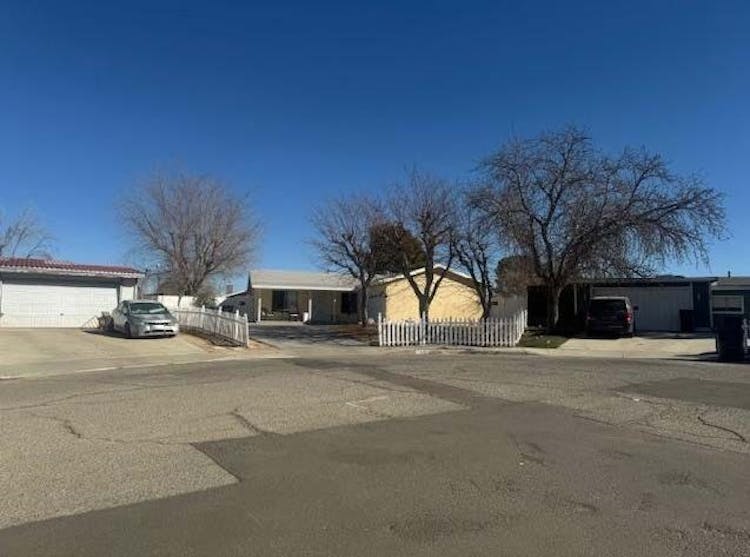 21010 Lodi Pl California City, CA 93505, Kern County