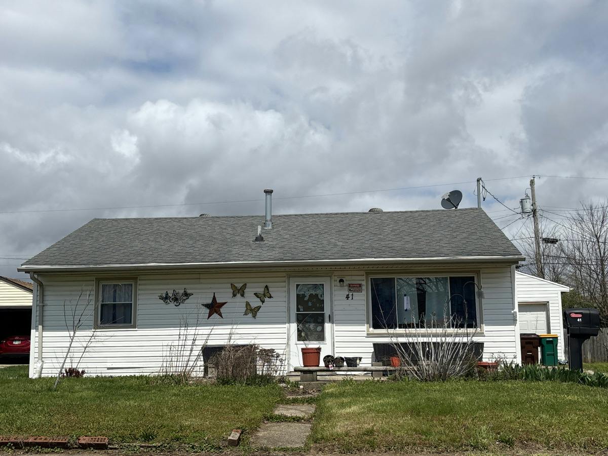 Rowland Dr, Fairborn, OH 45324