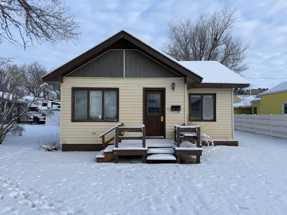 322 N Main St Plentywood, MT 59254, Sheridan County