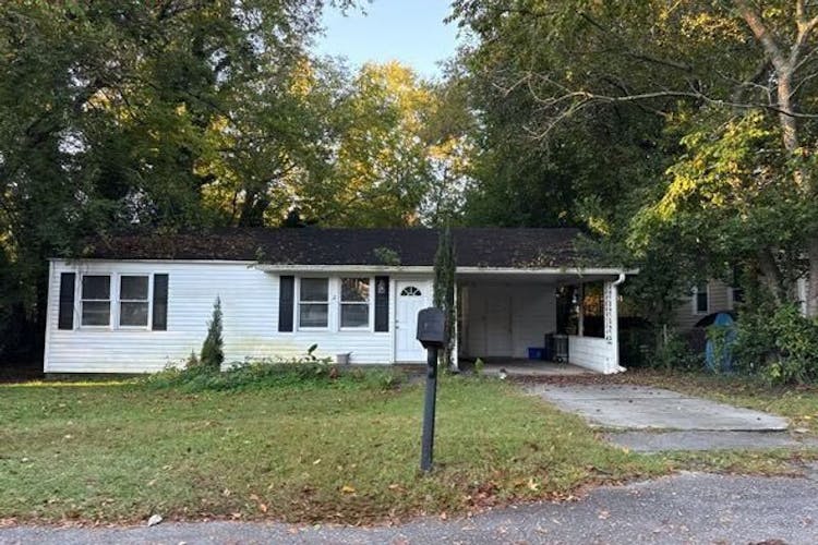 2 Nephi Street Columbia, SC 29205, Richland County