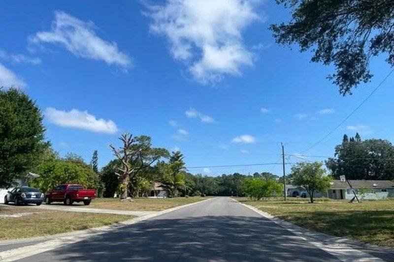 10th Ave, Vero Beach, FL 32962