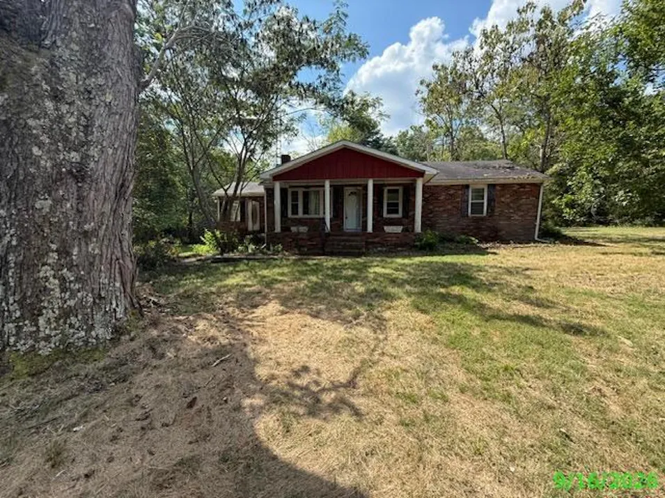 2321 Us Hwy 431 S Beechmont, KY 42323, Muhlenberg County