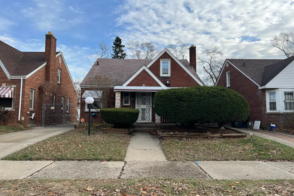 16536 Strathmoor St Detroit, MI 48235, Wayne County