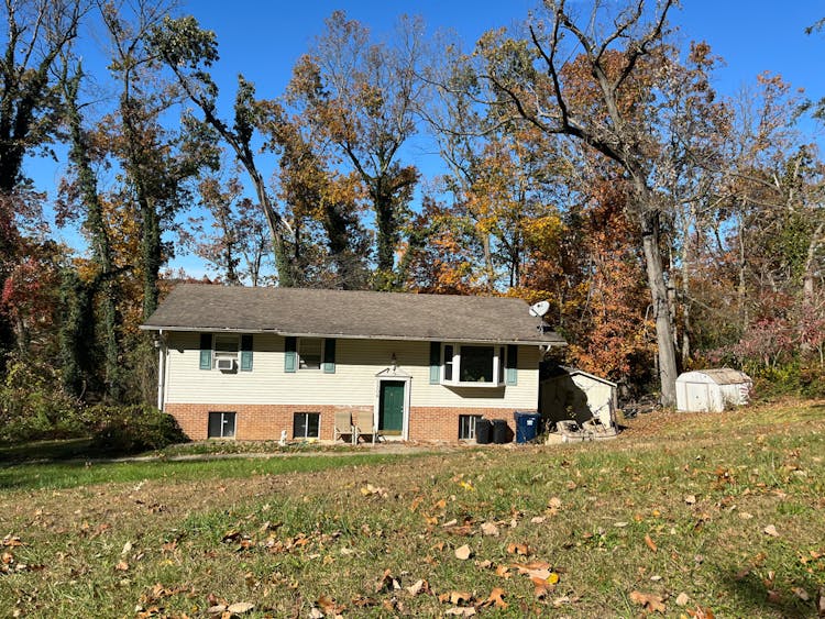 3306 Meadowview Dr Manchester, MD 21102, Carroll County