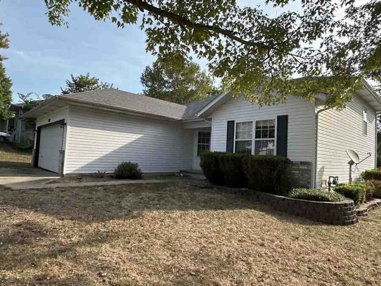 2702 S 14th St Ozark, MO 65721, Christian County