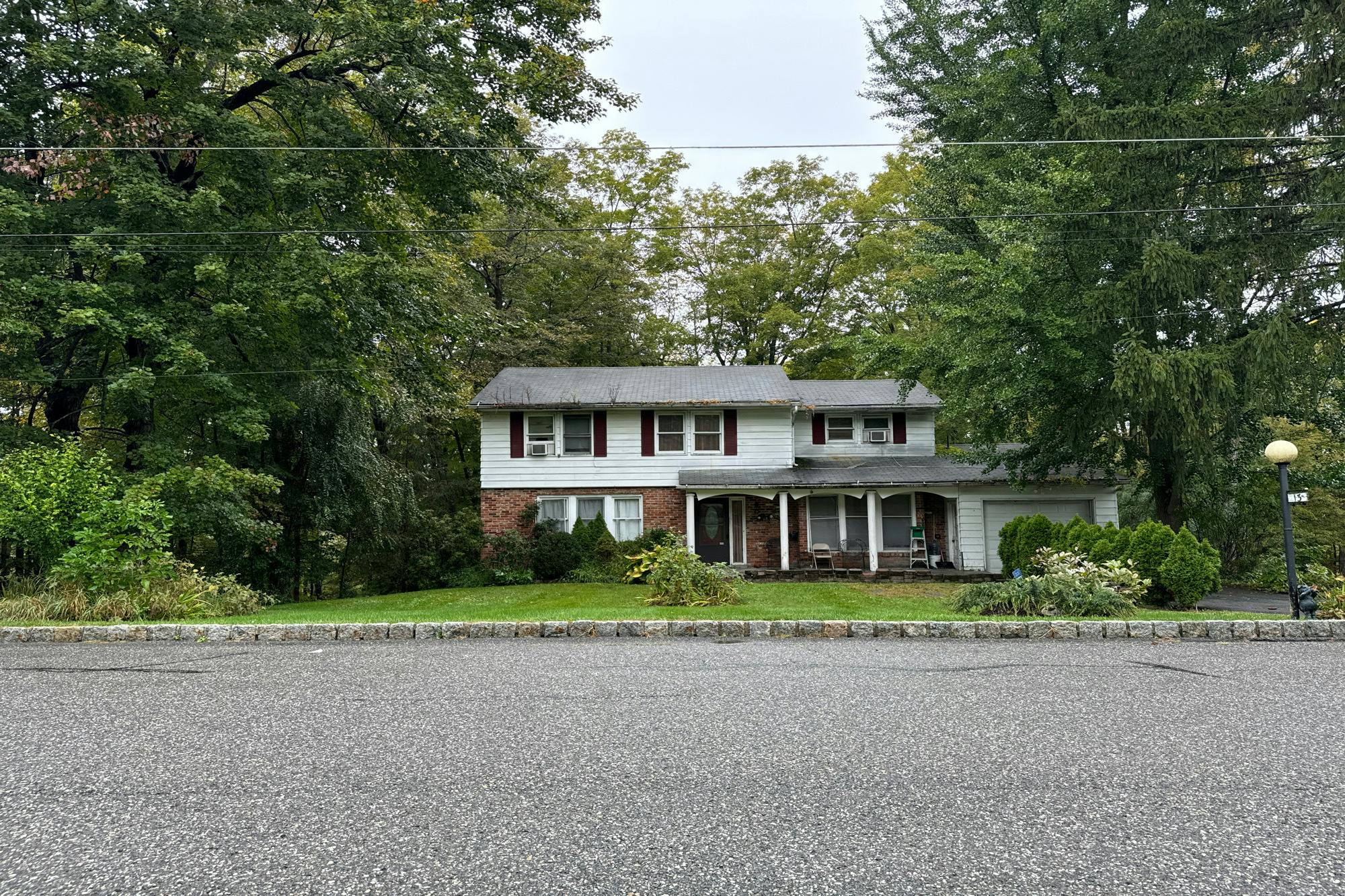 Westwood Dr, Walden, NY 12586