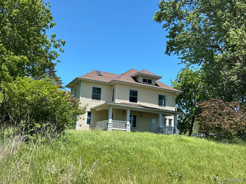 28103 440th St Russell, IA 50238, Lucas County