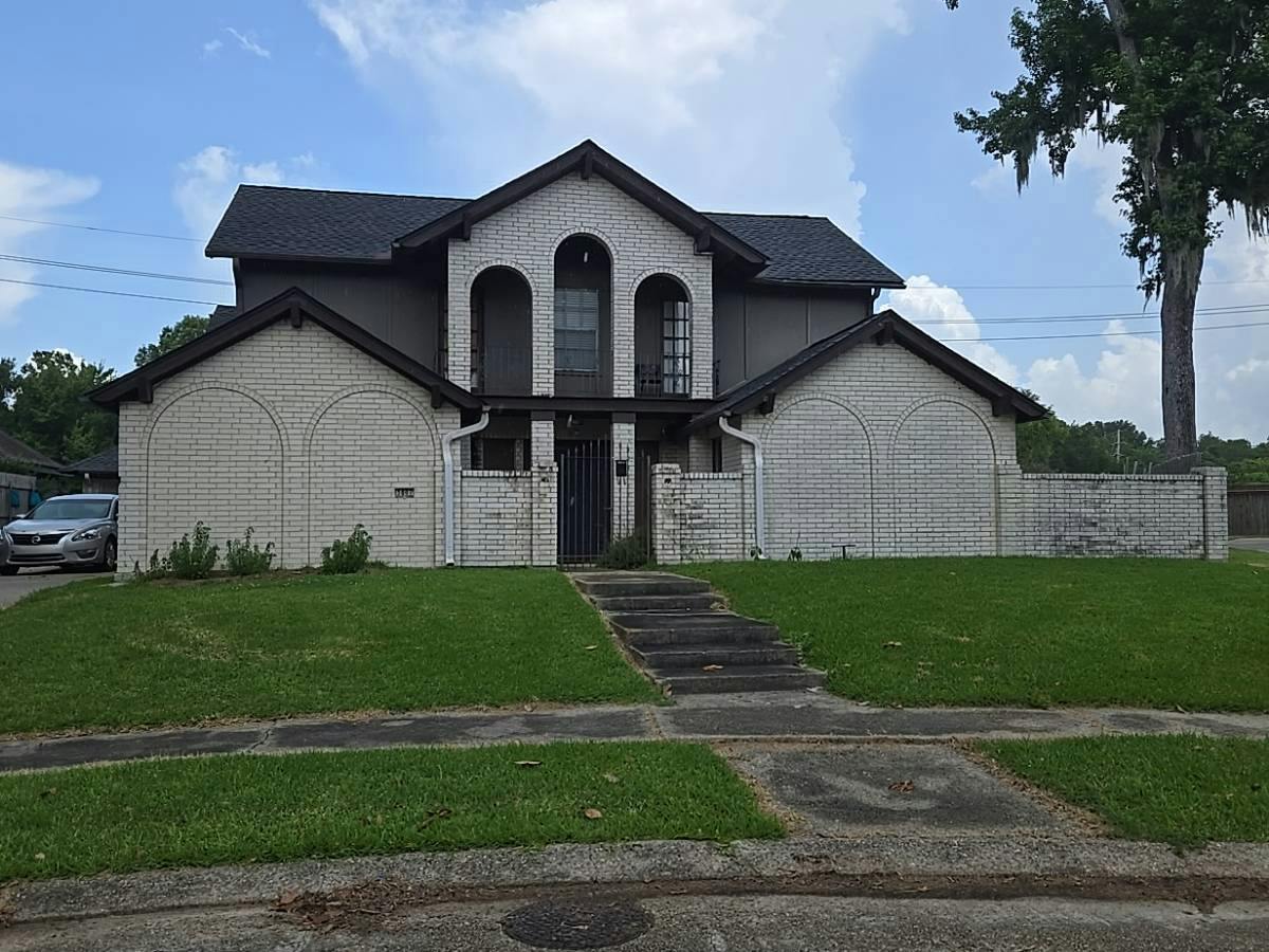 Teak Ave, New Orleans, LA 70131