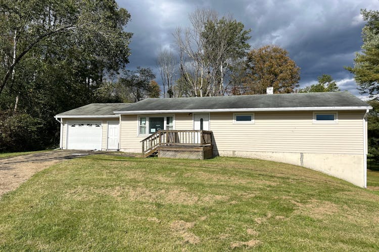 242 Beach Road Apalachin, NY 13732, Tioga County